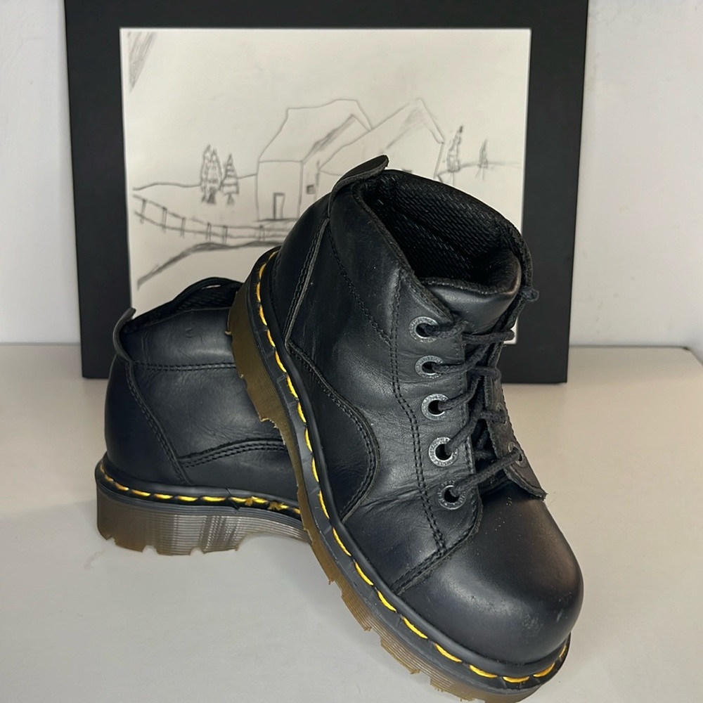 Dr.MARTENS 8444 Lace-up High Top Black Leather Boots Kids Size 13 - Picture 2 of 16
